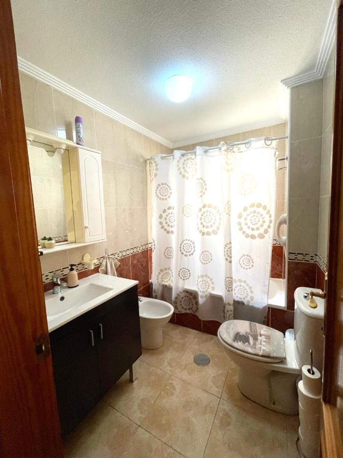 Daniela Apartament Torrevieja Exteriör bild