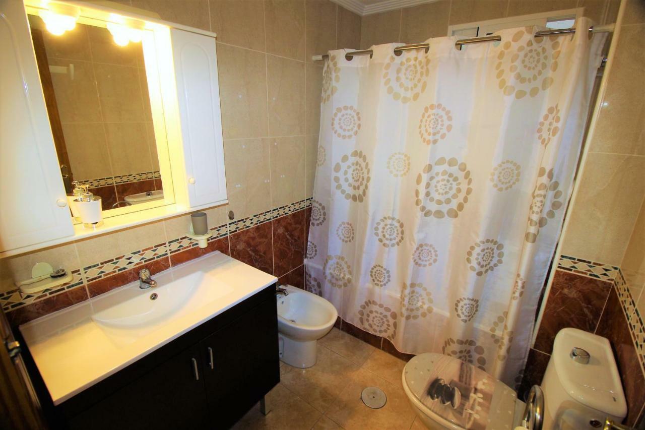 Daniela Apartament Torrevieja Exteriör bild